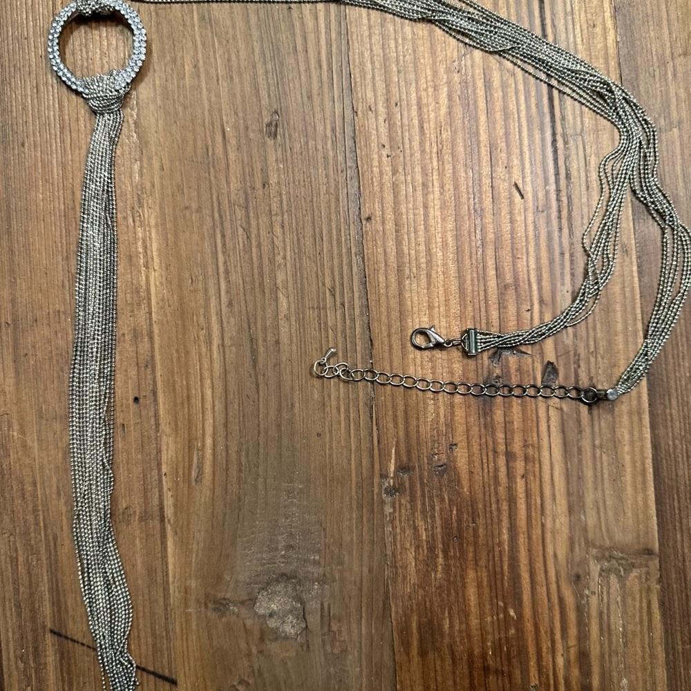 Elegant Silver Multi-Strand Necklace - Picture 2 of 4